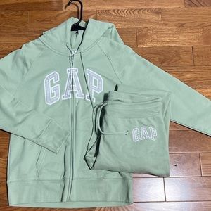 Light mint green sweater and sweatpants